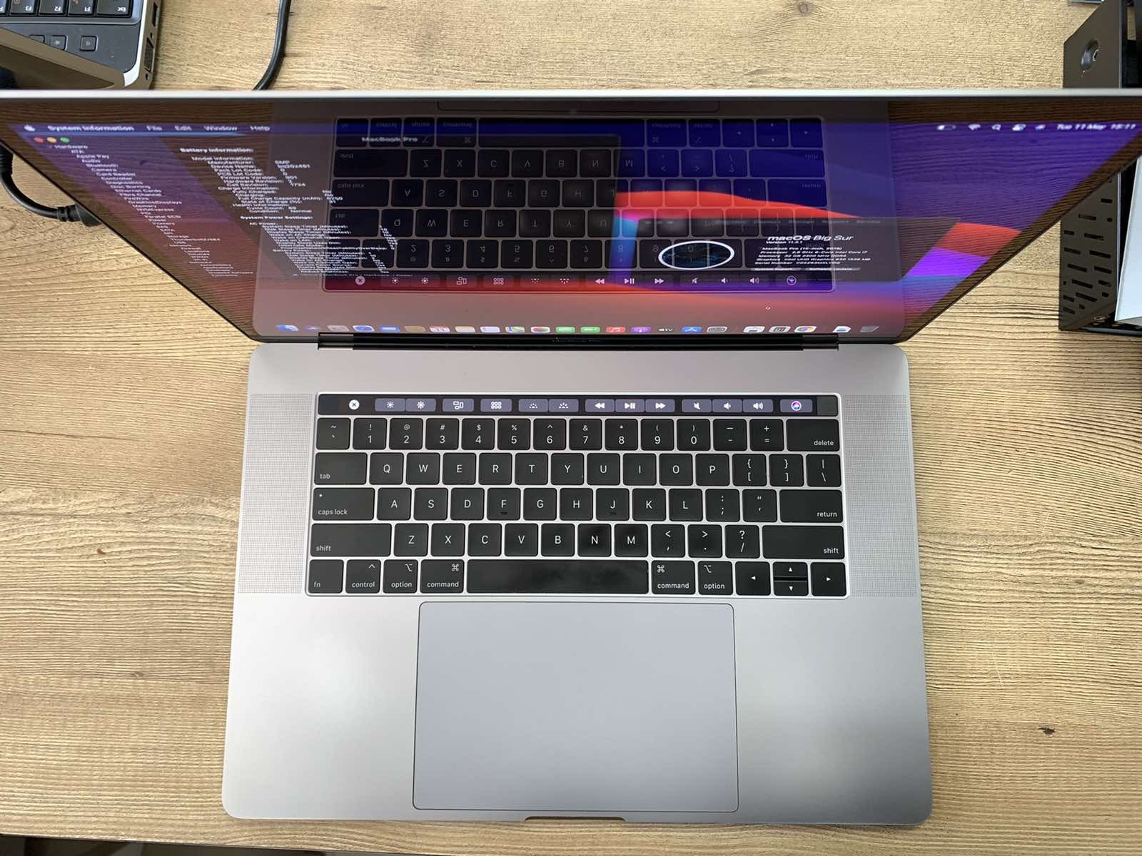 Macbook Pro 15" 2019 A1990